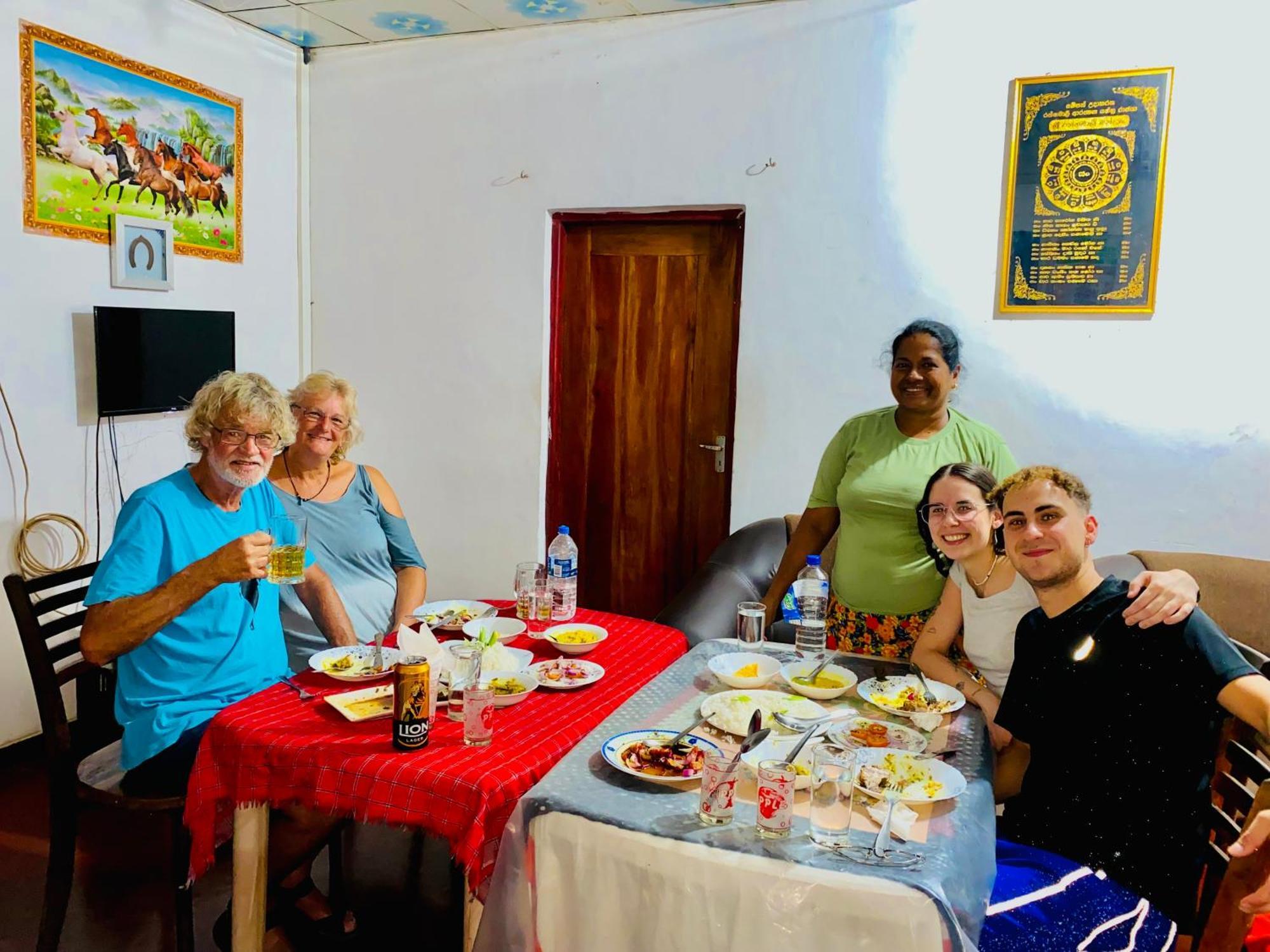 Sigiri Lakshan Home Stay Sigirija Zewnętrze zdjęcie
