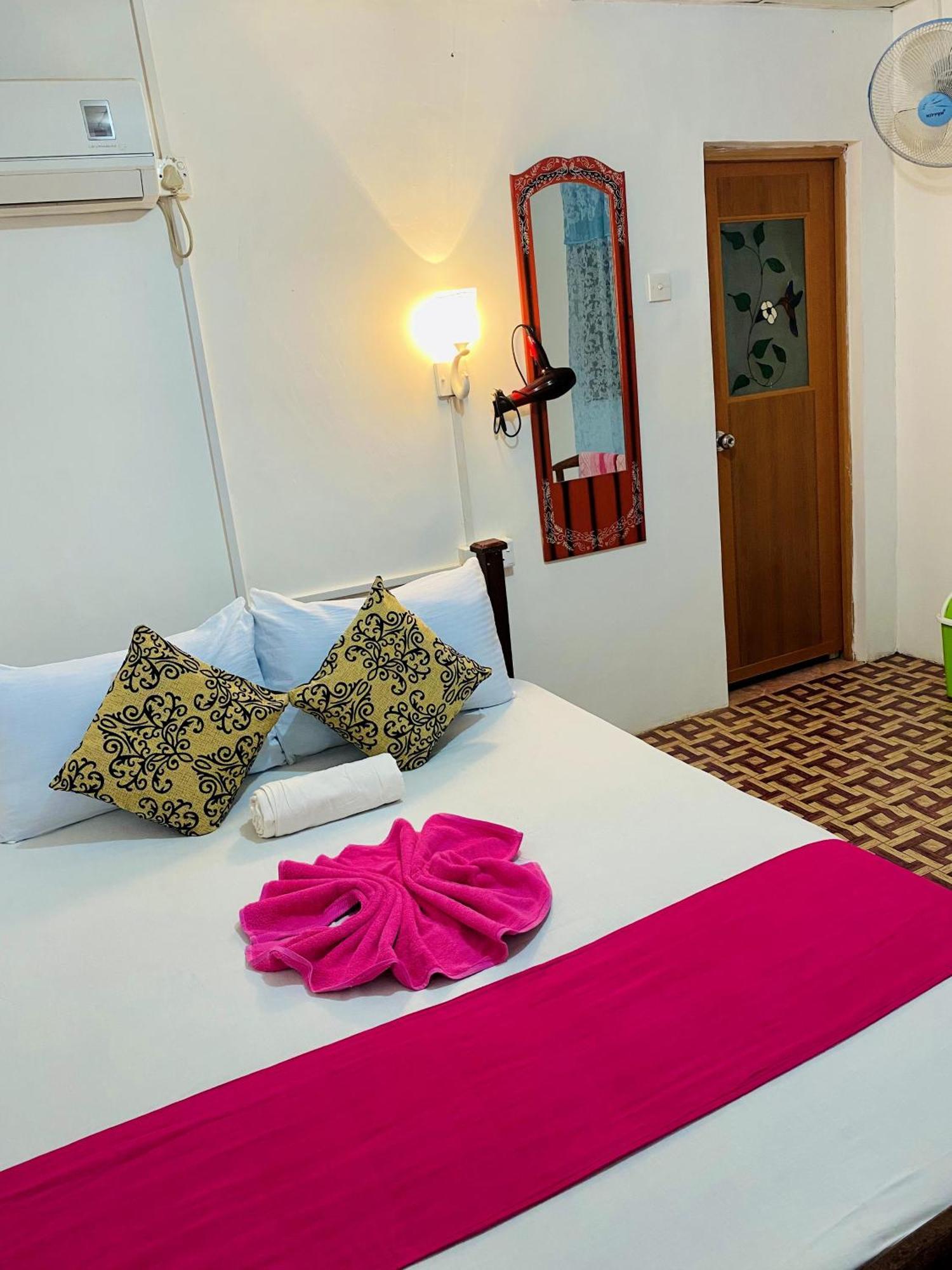 Sigiri Lakshan Home Stay Sigirija Zewnętrze zdjęcie