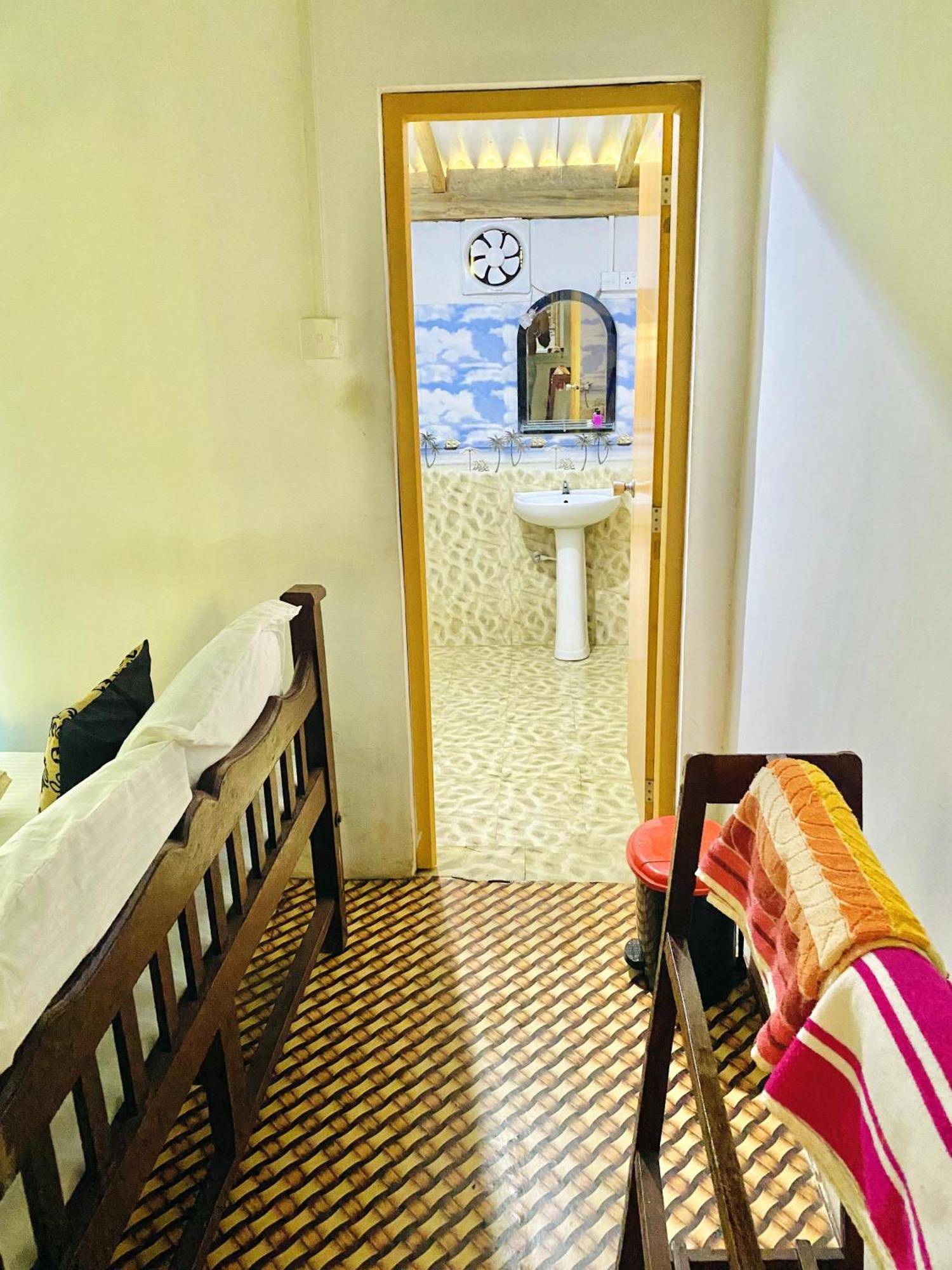 Sigiri Lakshan Home Stay Sigirija Zewnętrze zdjęcie